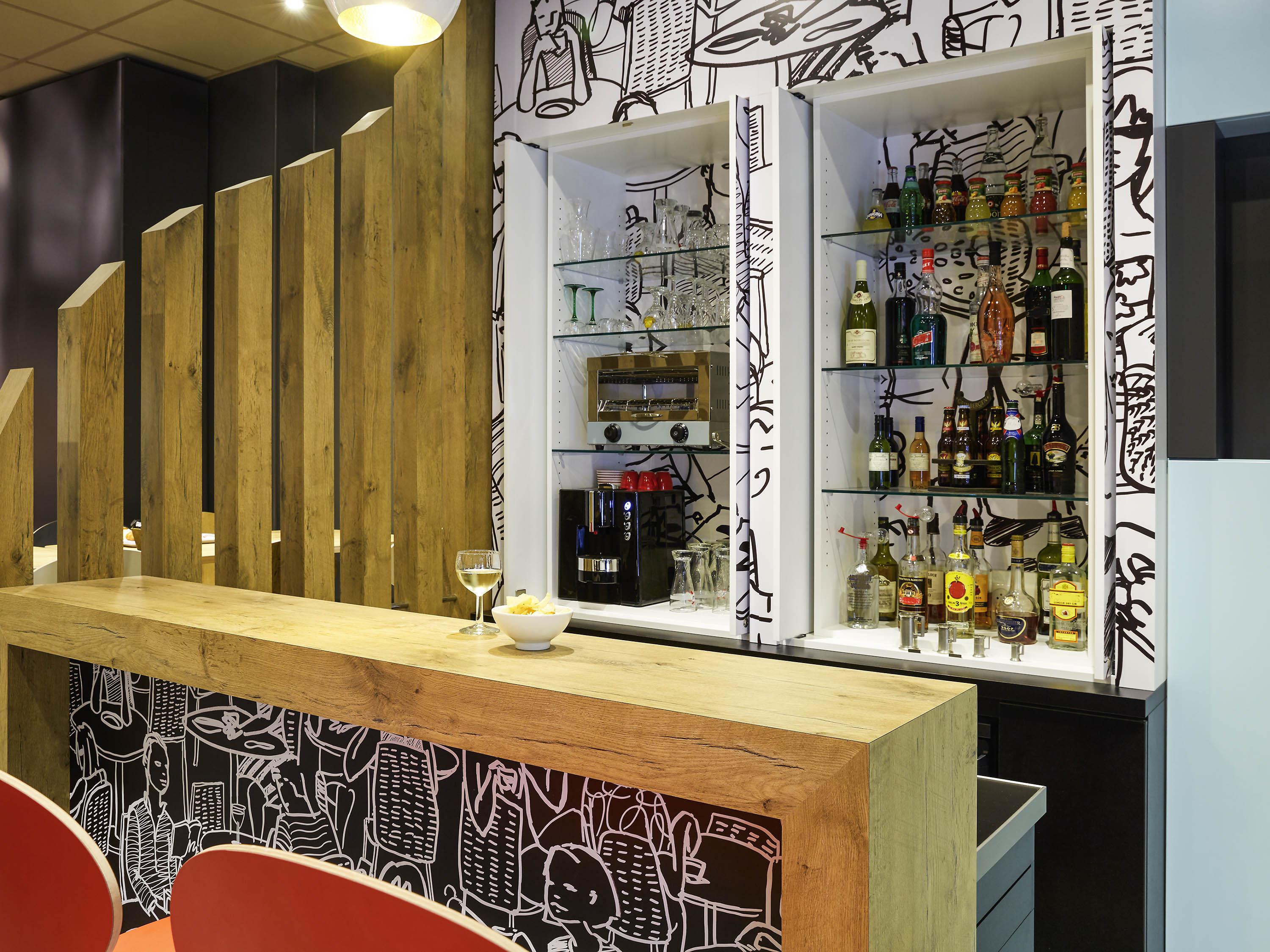 Ibis Canal Saint Martin Parijs
